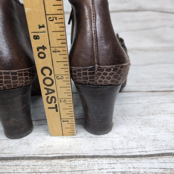 Golden Button Brown Leather Strappy Ankle Boots Women Size 37 main image 2